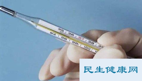 温度计夹在腋下几分钟