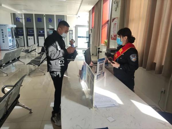 换车车牌号也要换吗