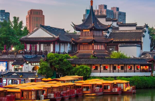 金陵是哪个城市