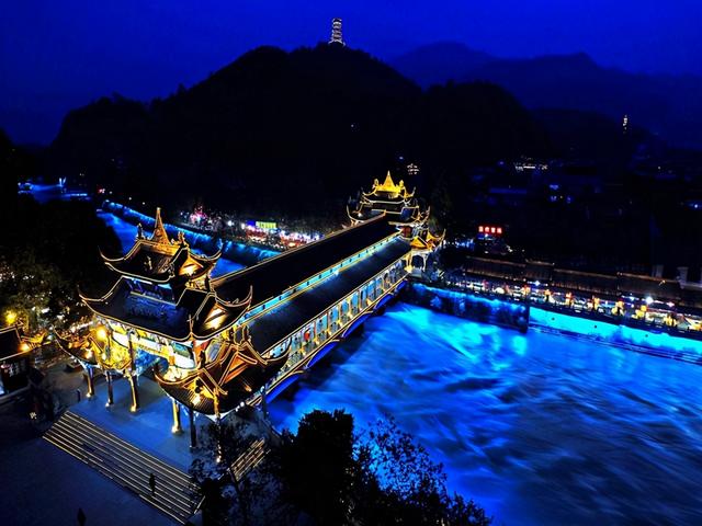 成都攻略三天必去地方