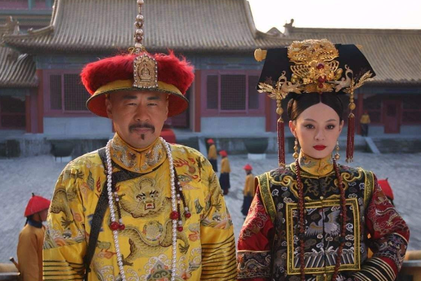 康熙的儿子谁继承了皇位