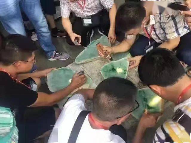 缅甸的翡翠原石价格
