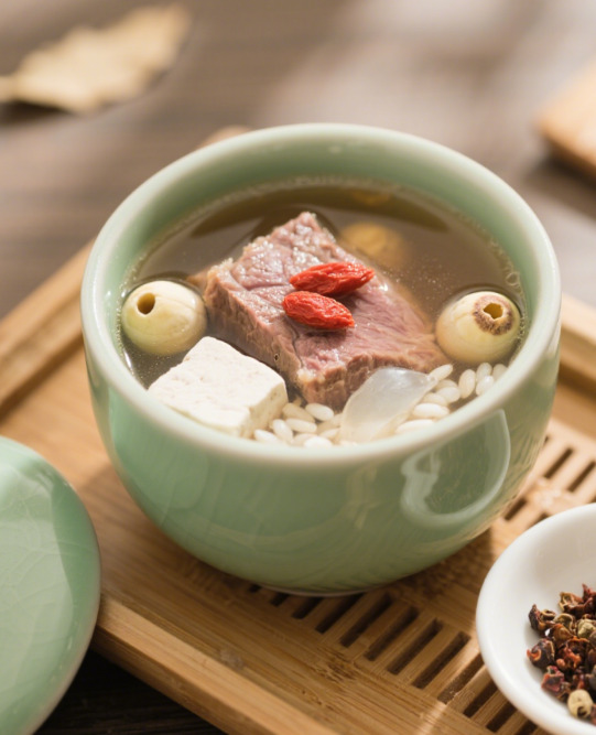 “鲜牛肉”能预防「基孔肯雅热」高发？这碗「胜龙鲜牛肉·四神牛肉汤」助你健脾祛湿，增强免疫~~
