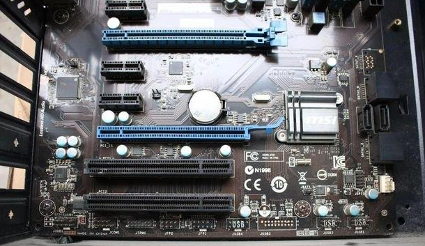 图文详解电脑装机教程详细步骤