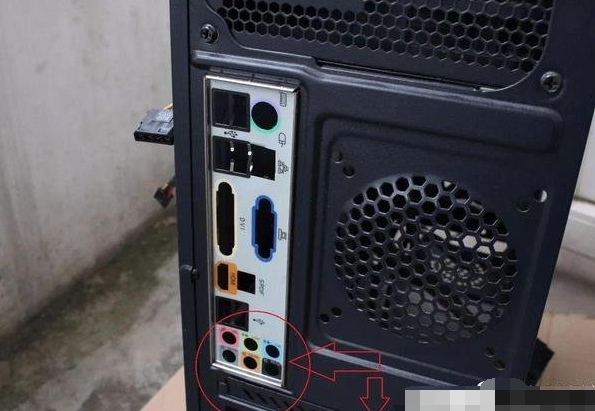 图文详解电脑装机教程详细步骤