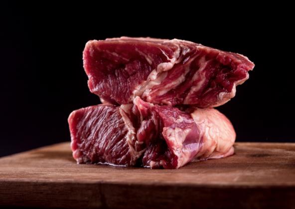 韭菜跟牛肉可以一起吃吗 助热生火引发口腔炎症肿痛口疮