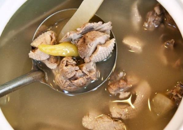 吃鸭肉要注意什么 鸭肉含有哪些营养成分