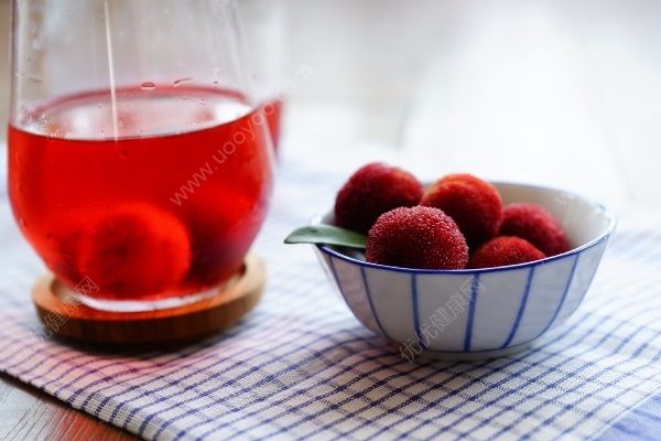 杨梅汁的制作方法