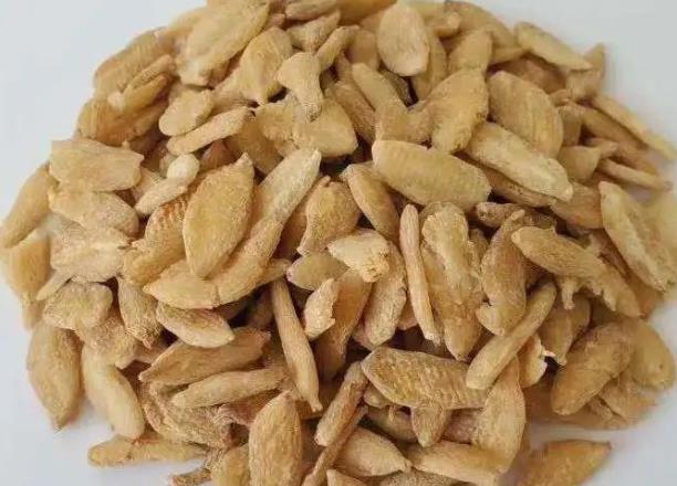 麦冬和枸杞可以一起泡水喝吗 补肾养阴润肺清心缓解烦渴多饮