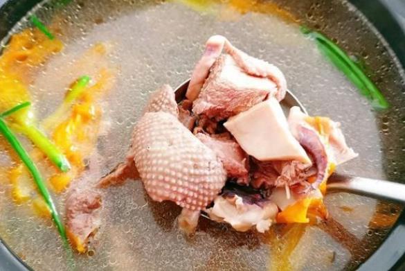 鸭子汤上火还是去火 为什么一吃鸭肉就上火