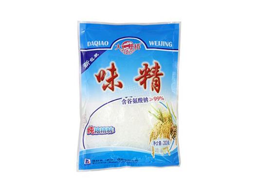 味精是用骨头提炼的吗 以粮食为原料发酵提纯