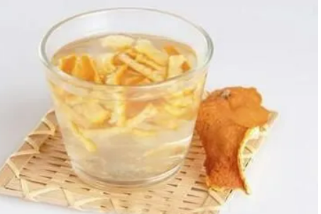 橘子皮泡水喝的功效和作用