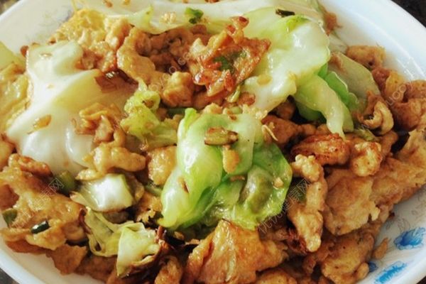 包菜炒鸡蛋