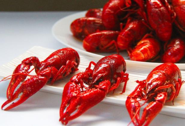 吃小龙虾过敏怎么办 停止食用清淡饮食及时就医