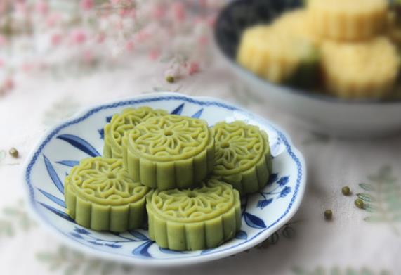 绿豆糕发霉了还能吃吗 黄曲霉素感染中毒