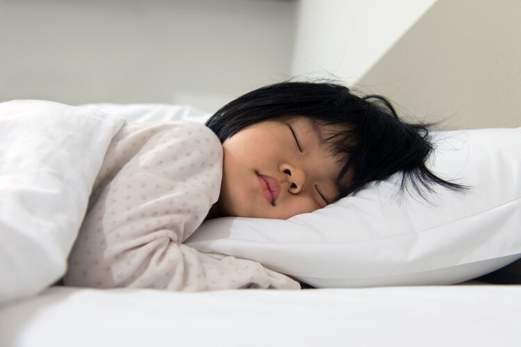 儿童最佳身高参照表，男孩女孩全都有，看看你家孩子合格没